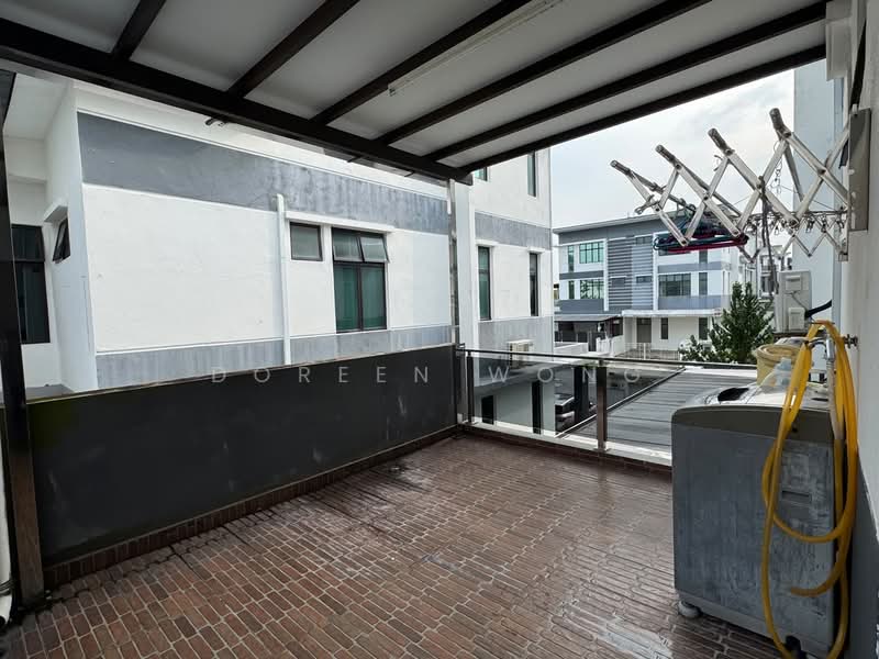 3-storey Terraced House for Sale in Mutiara Rini (Skudai) - Doreen Wong - PropertyGuru.com.my