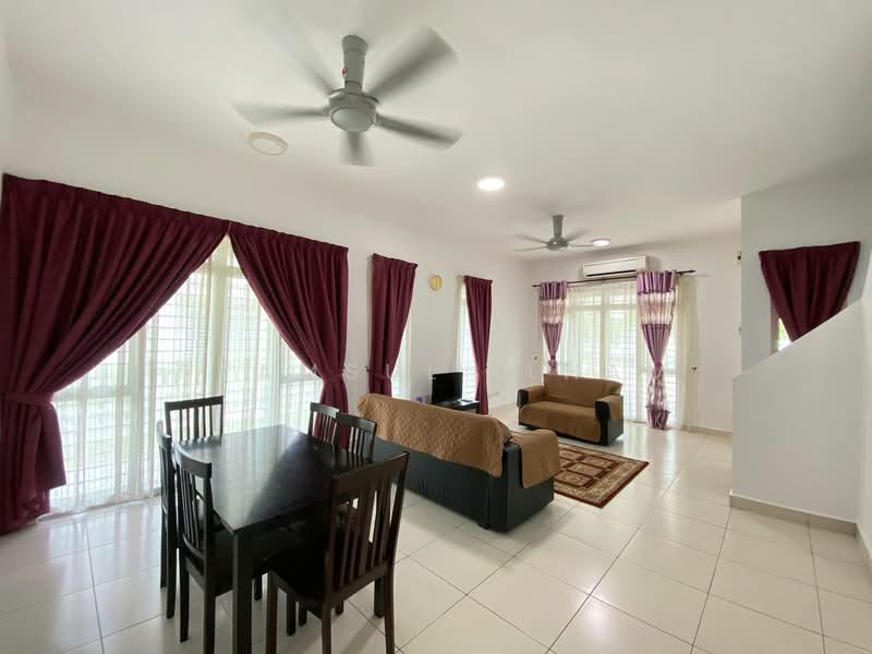2-storey Terraced House for Sale in Presint 11 (Putrajaya) - Syamsul Ilham - Living Room - PropertyGuru.com.my