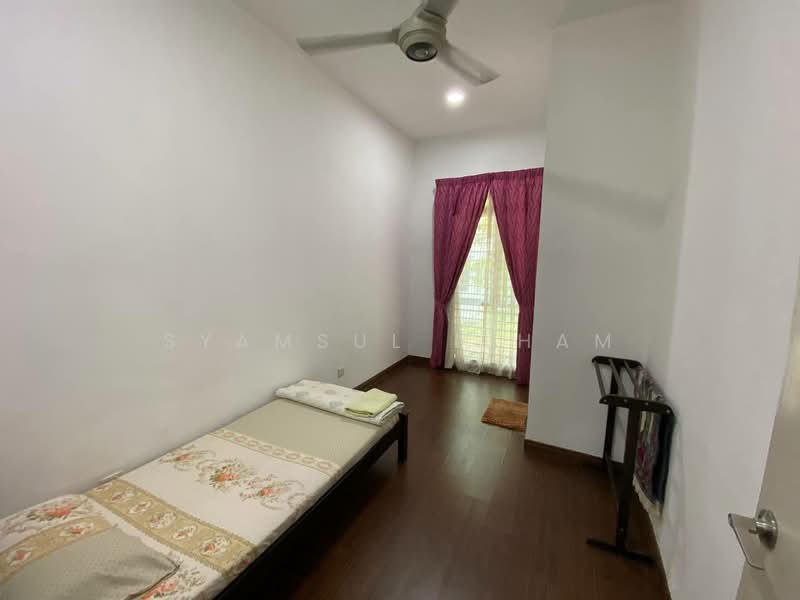 2-storey Terraced House for Sale in Presint 11 (Putrajaya) - Syamsul Ilham - Bedroom - PropertyGuru.com.my