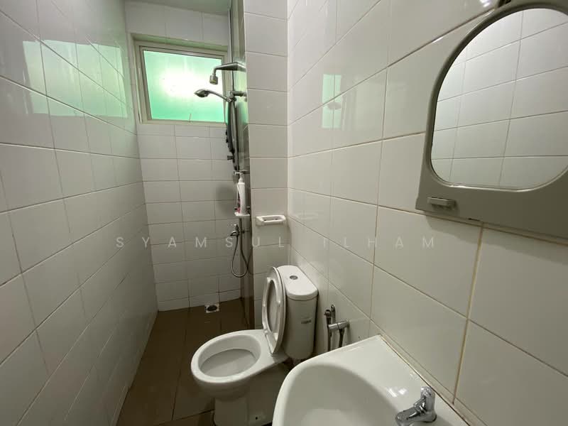 2-storey Terraced House for Sale in Presint 11 (Putrajaya) - Syamsul Ilham - Bathroom - PropertyGuru.com.my