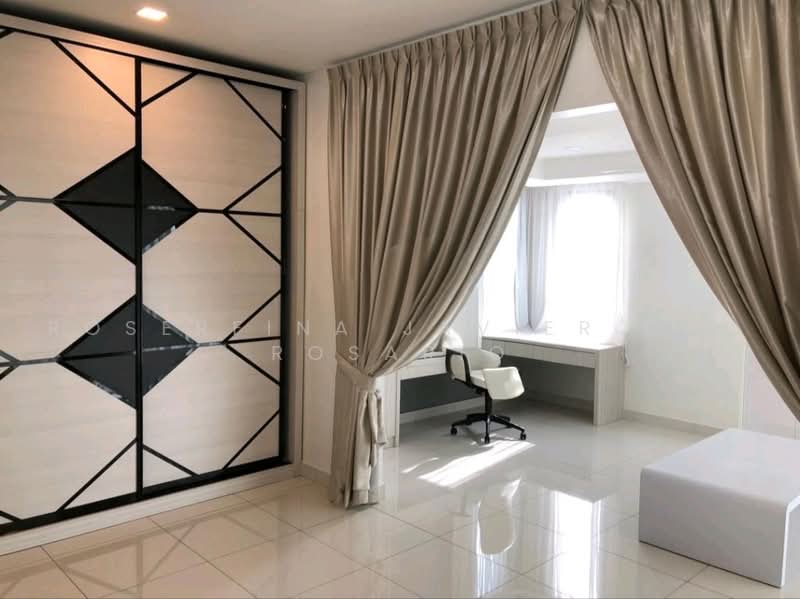 Bungalow House for Rent in Klang (Selangor) - Roserfina Javier Del Rosario - PropertyGuru.com.my