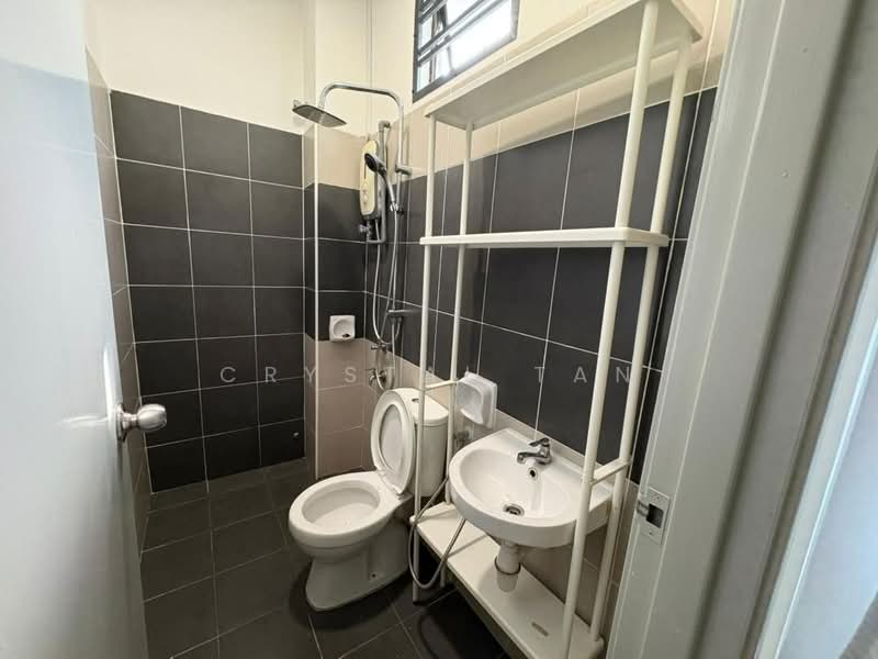 Rumah Teres 2 Tingkat untuk Dijual di Kempas Baru (Johor Bahru) - Crystal Tan - Bathroom - PropertyGuru.com.my