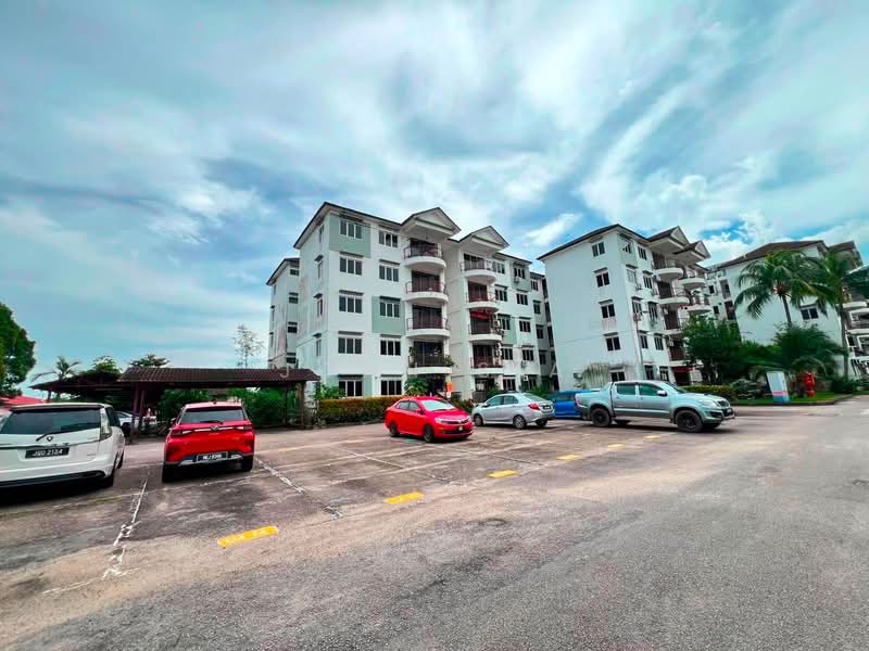 Condominium for Sale at Selesa Puteri Condominium - John Sia - Exterior - PropertyGuru.com.my
