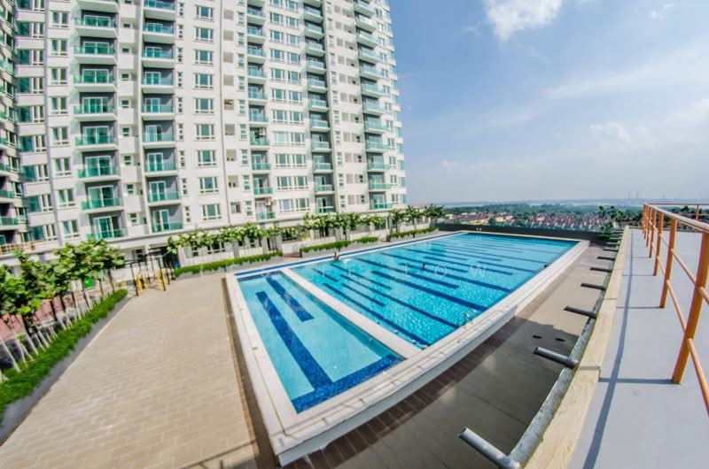 Service Residence for Sale at D'carlton (Residensi Seri Mega) - Leslie Low - Exterior - PropertyGuru.com.my