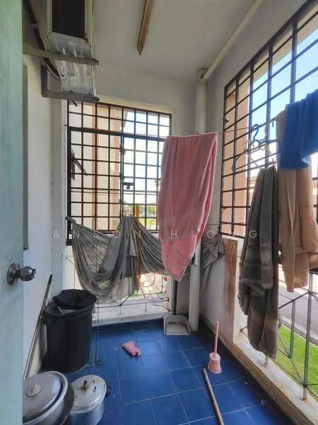 Pangsapuri untuk Disewa di Melawis Apartment - Anson Hiong - Balcony - PropertyGuru.com.my
