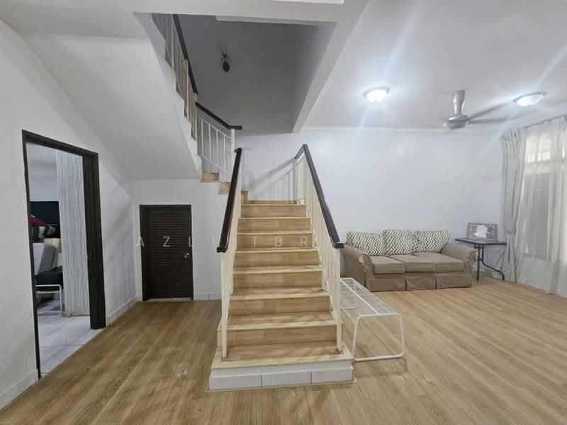 2-storey Terraced House for Sale in Presint 14 (Putrajaya) - Azli Ibrahim - Living Room - PropertyGuru.com.my