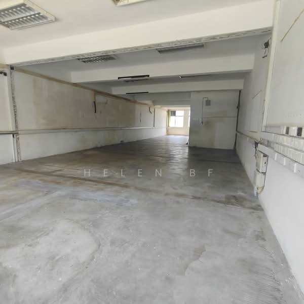 Shop for Rent in Batu Berendam (Melaka) - Helen BF - Interior - PropertyGuru.com.my