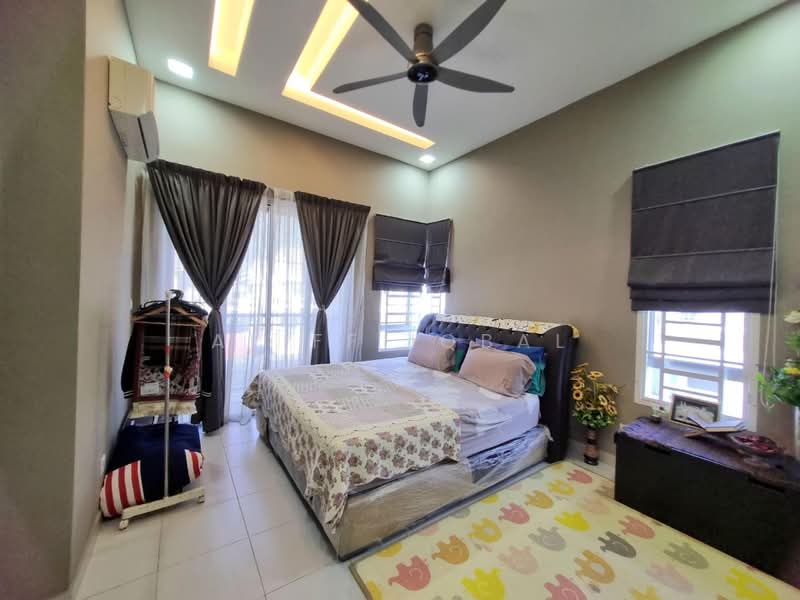 Rumah Berkembar untuk Dijual di Shah Alam (Selangor) - Aliff Iqbal - PropertyGuru.com.my