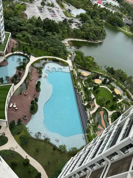 Servis Apartment untuk Dijual di Park Regent @Desa Park City - Alicia Soo - Pool - PropertyGuru.com.my