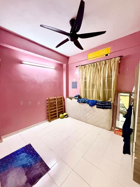 Apartment for Sale at Intana Ria - Syazue Wanie - Bedroom - PropertyGuru.com.my