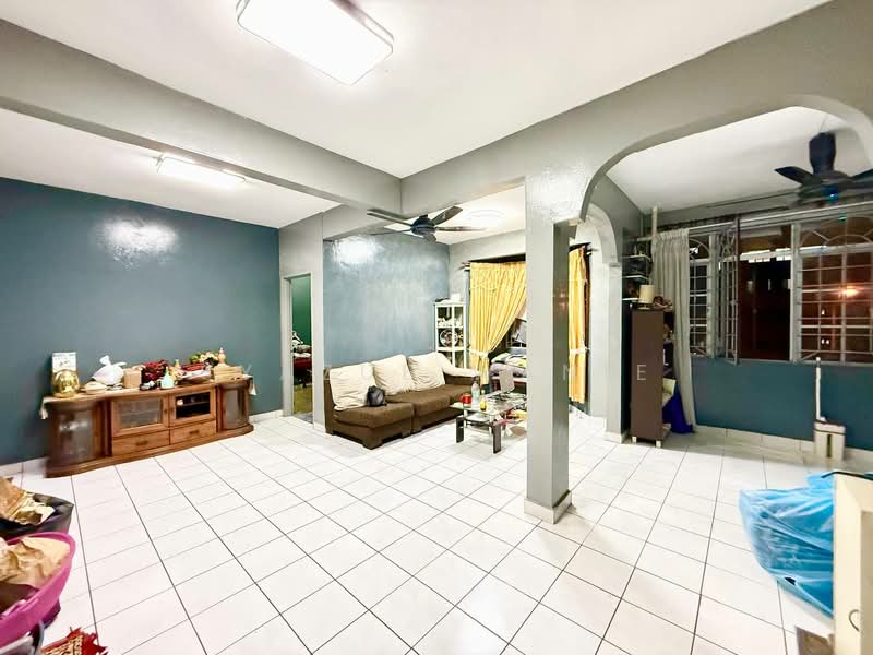 Apartment for Sale at Intana Ria - Syazue Wanie - Living Room - PropertyGuru.com.my