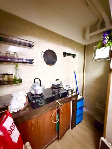 Apartment for Sale at Intana Ria - Syazue Wanie - Kitchen - PropertyGuru.com.my