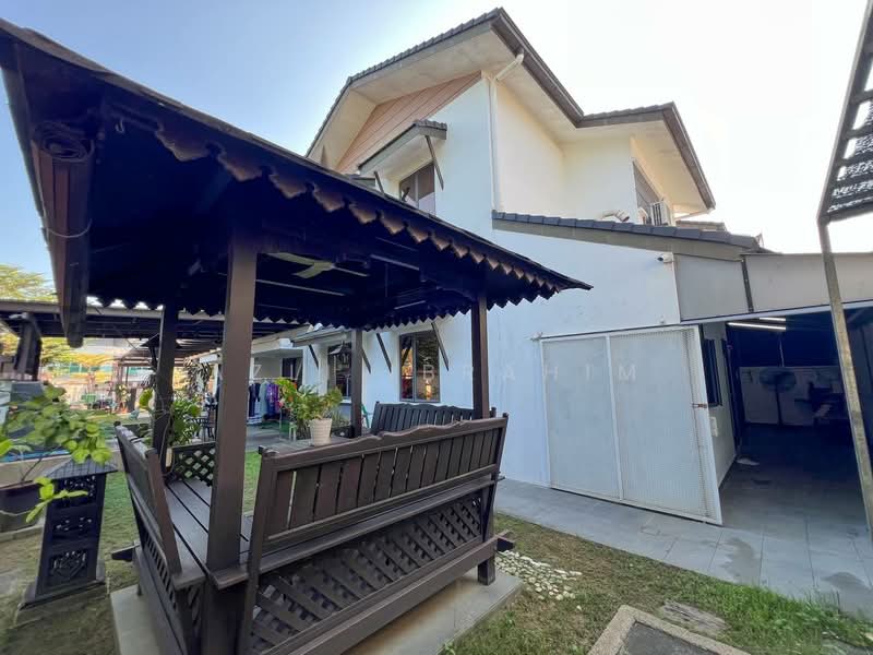 Semi-Detached House for Sale in Taman Villa Perdana (Kajang) - Azli Ibrahim - Exterior - PropertyGuru.com.my