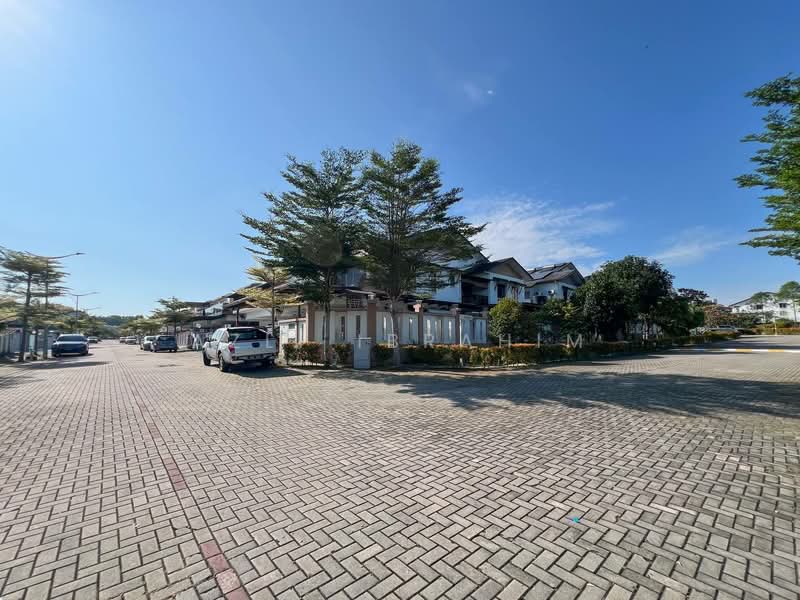 Semi-Detached House for Sale in Taman Villa Perdana (Kajang) - Azli Ibrahim - Exterior - PropertyGuru.com.my