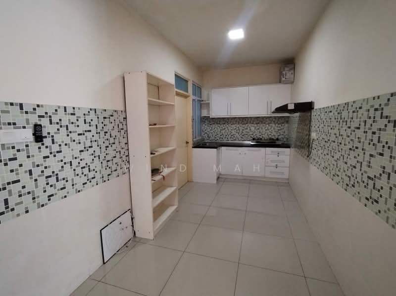 Kediaman Servis untuk Disewa di Metropolitan Square - Wind Mah - Kitchen - PropertyGuru.com.my