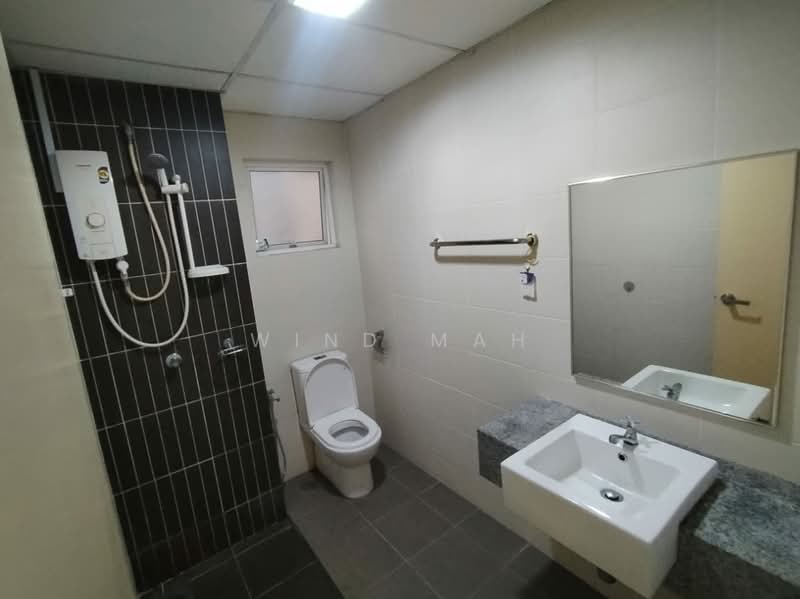 Kediaman Servis untuk Disewa di Metropolitan Square - Wind Mah - Bathroom - PropertyGuru.com.my