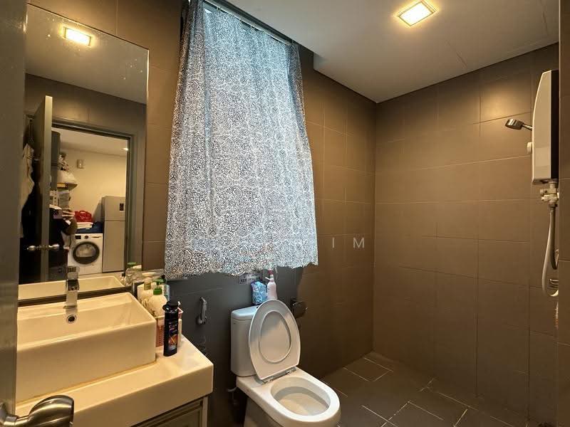 Service Residence for Sale at Mercu Summer Suites - Jyne Lim - Bathroom - PropertyGuru.com.my