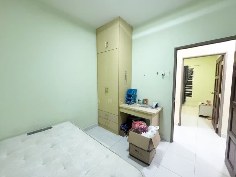 Apartment for Sale at M'tiara - Constance Chan - Bedroom - PropertyGuru.com.my