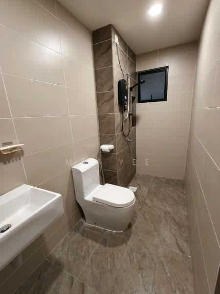 Servis Apartment untuk Disewa di Veranda Residence - Max Yee - Bathroom - PropertyGuru.com.my