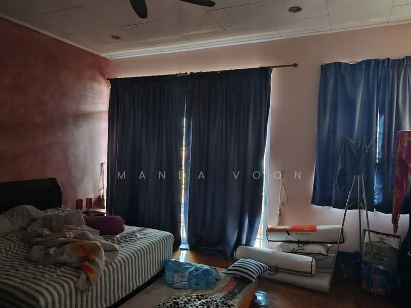 Semi-Detached House for Sale in Taman Bukit Jaya (Ulu Tiram) - Amanda Voon - Bedroom - PropertyGuru.com.my