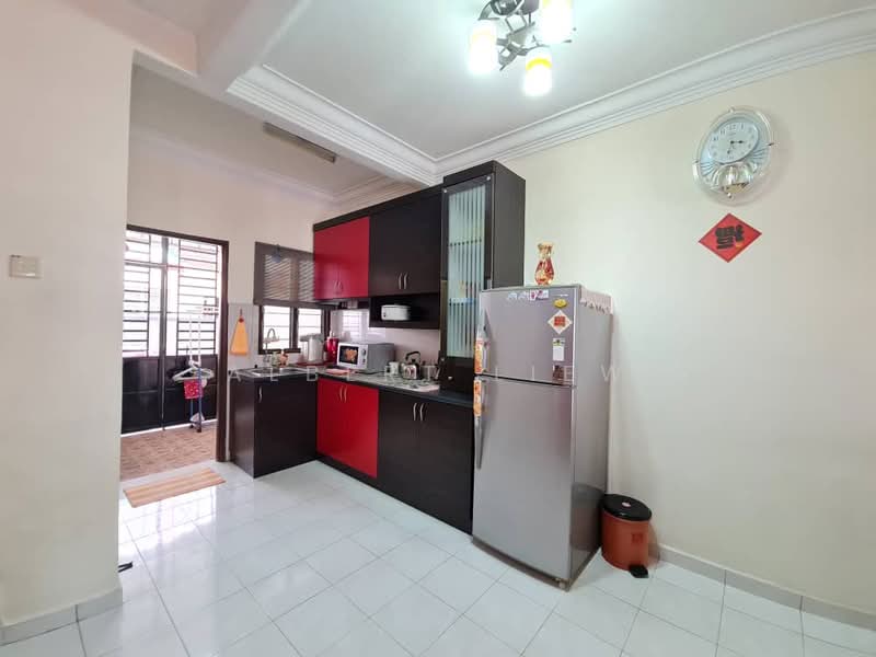 Rumah Teres 2-Tingkat untuk Dijual di Gelang Patah (Johor) - Albert Liew - Kitchen - PropertyGuru.com.my
