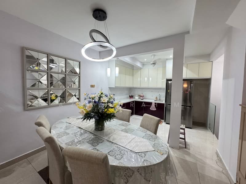 Rumah Teres 3 Tingkat untuk Dijual di Taman Bukit Utama (Ulu Kelang) - Azli Ibrahim - Dining Room - PropertyGuru.com.my