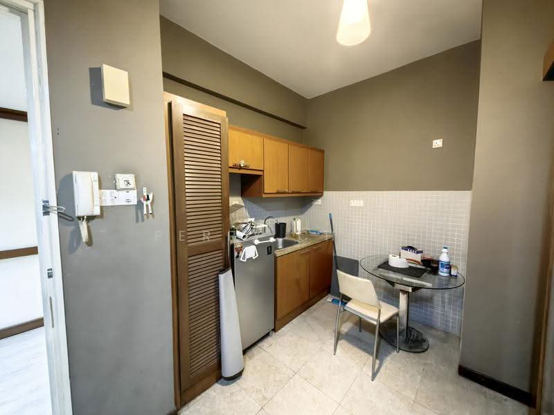 Kondominium untuk Disewa di 10 Semantan Suites - Perry Chai - Kitchen - PropertyGuru.com.my