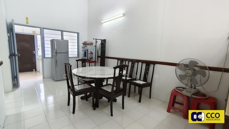1-storey Terraced House for Sale in Taman Perpaduan Koperasi (Tambun) - Chris Chin - Dining Room - PropertyGuru.com.my