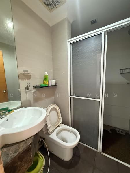 Kondominium untuk Disewa di 1Borneo - Ching Hui Wong - Bathroom - PropertyGuru.com.my