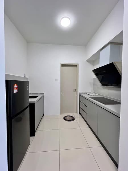 Kediaman Servis untuk Disewa di Vivo Executive Apartment - Dylan Low - Kitchen - PropertyGuru.com.my