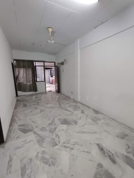 Apartment for Sale at Pangsapuri Seri Mawar - FAIZ REZA - PropertyGuru.com.my