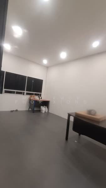 Office for Rent in Klang Sentral (Kapar) - Max Khor Phor xiong - Interior - PropertyGuru.com.my