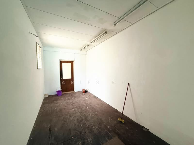 Shop for Rent in George Town (Penang) - Charles Chaw - Interior - PropertyGuru.com.my