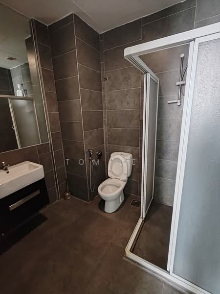 Servis Apartment untuk Disewa di Empire Damansara - Tom Lee - Bathroom - PropertyGuru.com.my