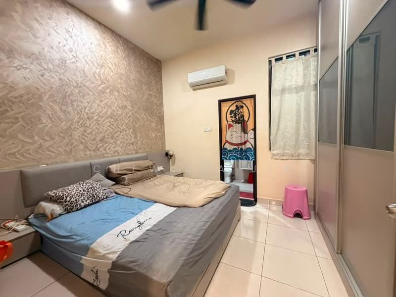 Rumah Kluster untuk Dijual di Mutiara Rini (Skudai) - Chew Jia Jia - Bedroom - PropertyGuru.com.my