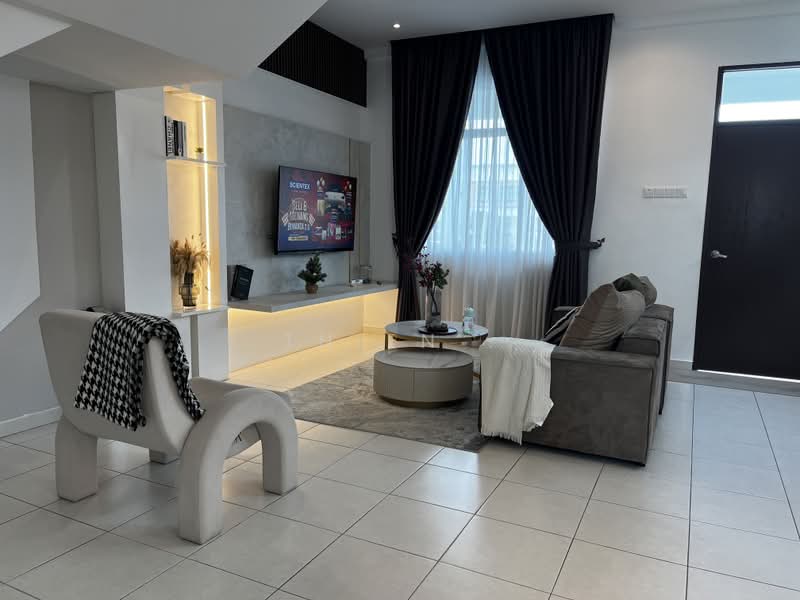 Rumah Teres 2 Tingkat untuk Dijual di Jenjarom (Selangor) - Thien . - Living Room - PropertyGuru.com.my