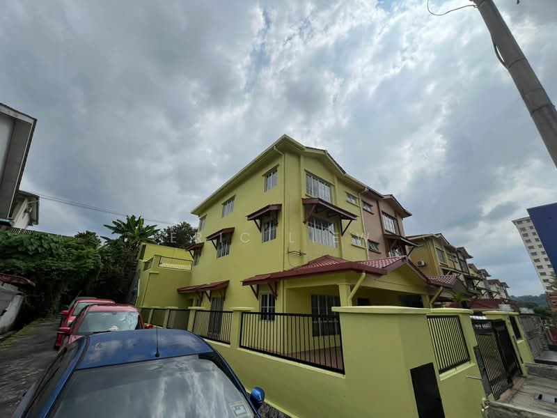 Semi-Detached House for Sale in Taman Minang Ria (Cheras) - Eric Liew - Exterior - PropertyGuru.com.my