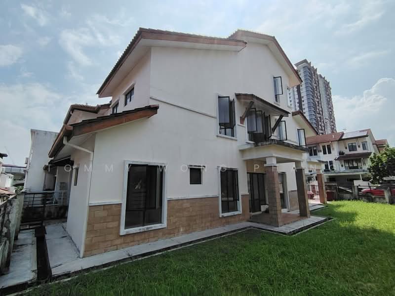 Rumah Teres 2.5 Tingkat untuk Dijual di Bandar Kinrara Seksyen 9 (Bandar Kinrara) - Tommy Wong Phang - Exterior - PropertyGuru.com.my