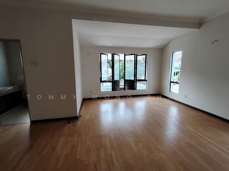 Rumah Teres 2.5 Tingkat untuk Dijual di Bandar Kinrara Seksyen 9 (Bandar Kinrara) - Tommy Wong Phang - Living Room - PropertyGuru.com.my