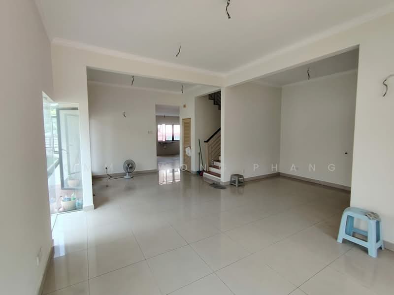 Rumah Teres 2.5 Tingkat untuk Dijual di Bandar Kinrara Seksyen 9 (Bandar Kinrara) - Tommy Wong Phang - Living Room - PropertyGuru.com.my