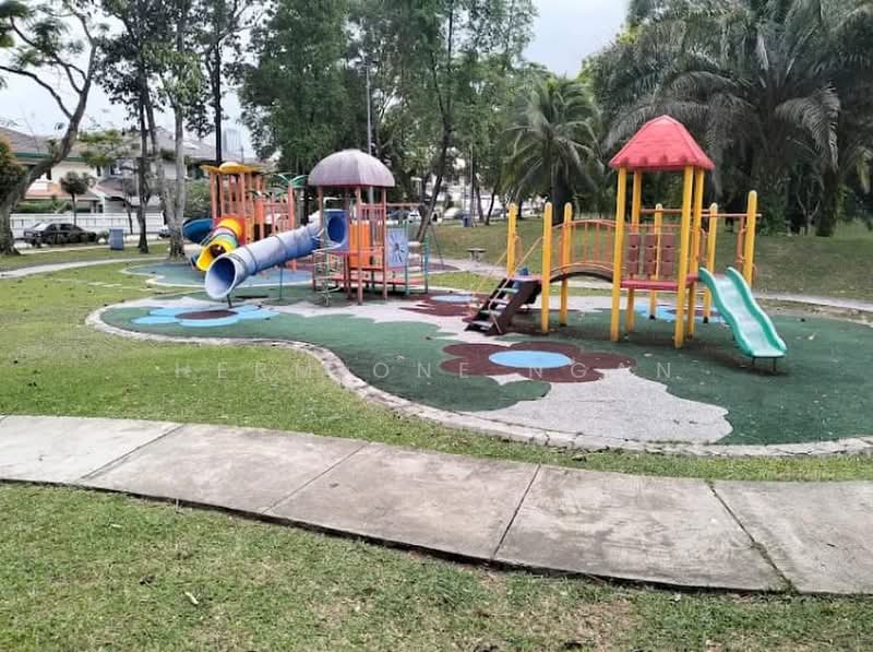Terraced House for Rent in Bandar Utama (Selangor) - Hermione Ngan - Exterior - PropertyGuru.com.my