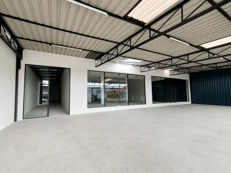 Banglo Komersial untuk Disewa di Taman Kebun Teh (Johor Bahru) - Joy Min - Interior - PropertyGuru.com.my