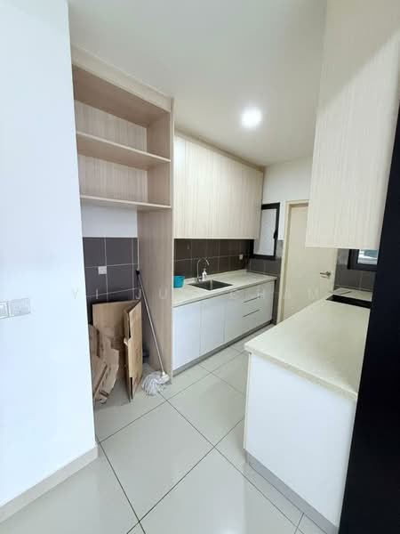Condominium for Rent at Lakeville Residence - Yi Jun Cham - Kitchen - PropertyGuru.com.my