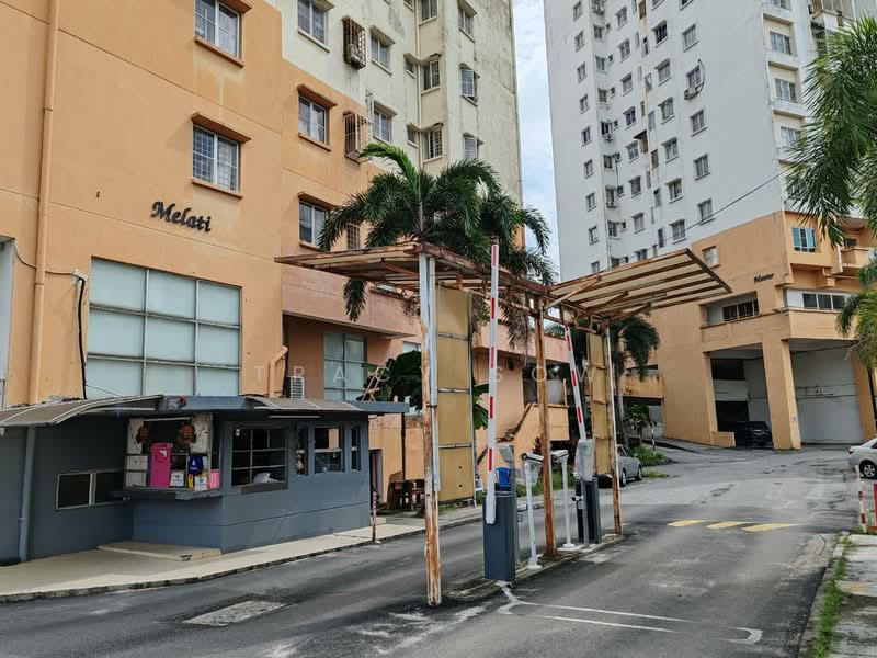 Pangsapuri untuk Dijual di Merdeka Villa - Tracy Sow - Exterior - PropertyGuru.com.my