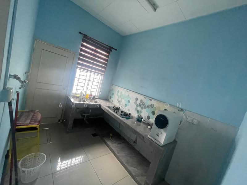 Rumah Teres 1-Tingkat untuk Dijual di Taman Lagenda Putra (Kulai) - Amanda Voon - Kitchen - PropertyGuru.com.my
