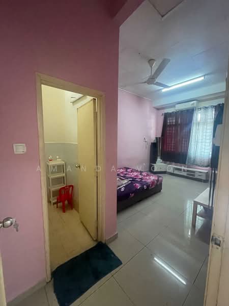Rumah Teres 1-Tingkat untuk Dijual di Taman Lagenda Putra (Kulai) - Amanda Voon - Bedroom - PropertyGuru.com.my