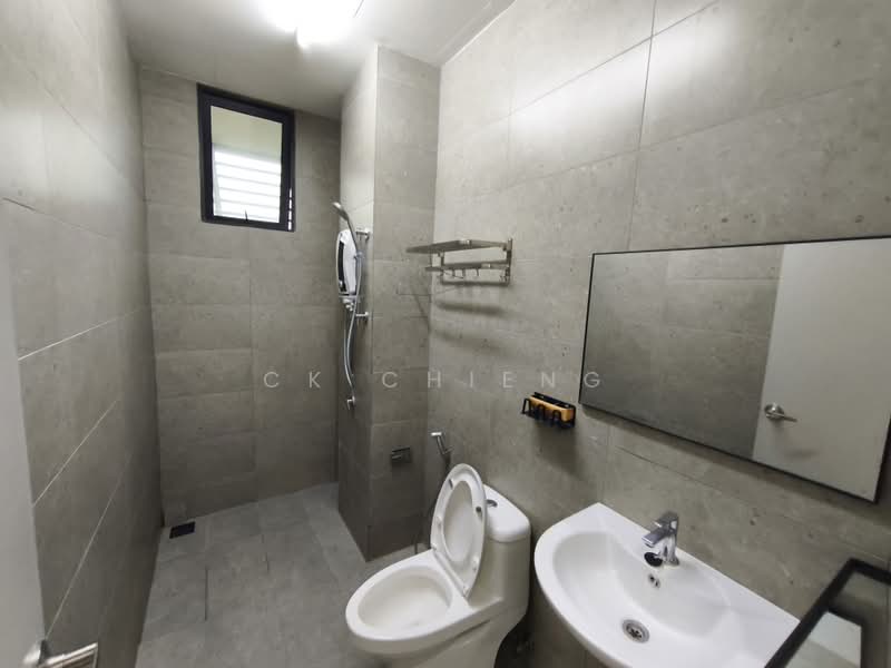 Kondominium untuk Disewa di Verando Residence - CK Chieng - Bathroom - PropertyGuru.com.my