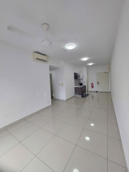 Kediaman Servis untuk Disewa di Cerrado Residence @ Southville City - Isaac Hoo - Living Room - PropertyGuru.com.my