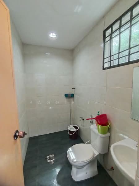 2.5-storey Terraced House for Sale in Taman Bukit Jaya (Ulu Tiram) - Paggie Tee - PropertyGuru.com.my