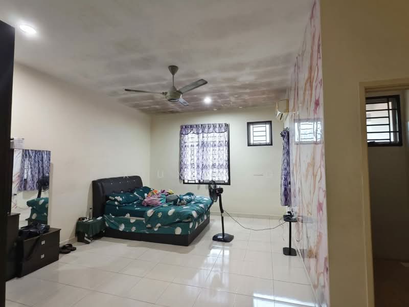 Rumah Teres 2-Tingkat untuk Dijual di Taman Nusa Idaman (Iskandar Puteri (Nusajaya)) - Xiuxiu Ng - Bedroom - PropertyGuru.com.my